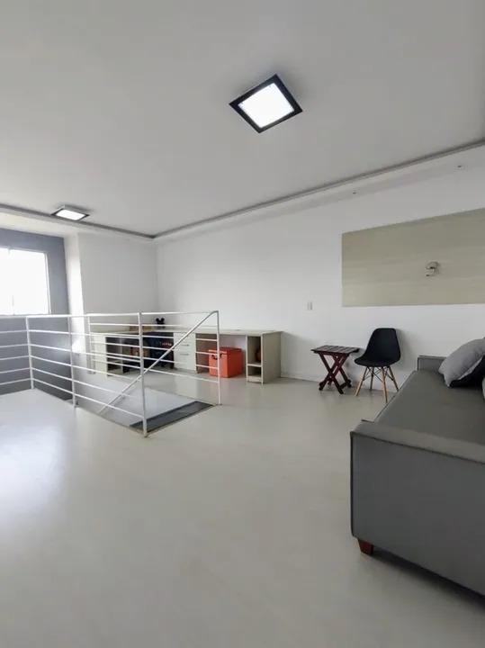 Cobertura à venda com 2 quartos, 110m² - Foto 2