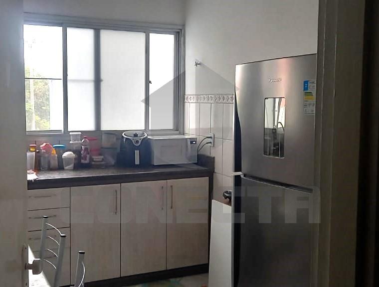 Apartamento à venda com 3 quartos, 73m² - Foto 1