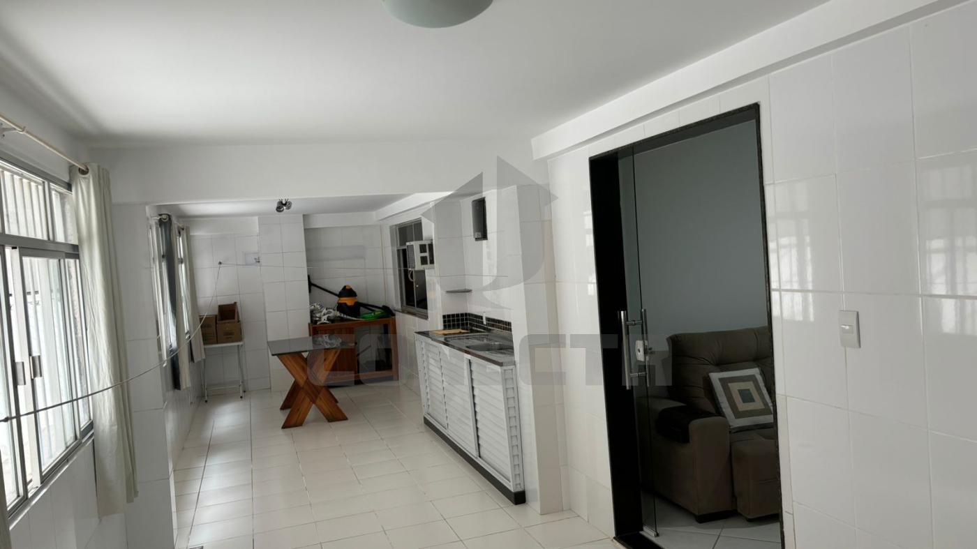 Apartamento à venda com 3 quartos, 160m² - Foto 12