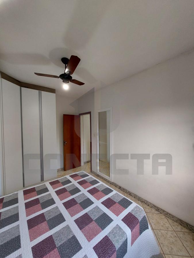 Casa à venda com 4 quartos, 244m² - Foto 18