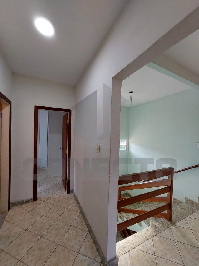 Casa à venda com 4 quartos, 244m² - Foto 22