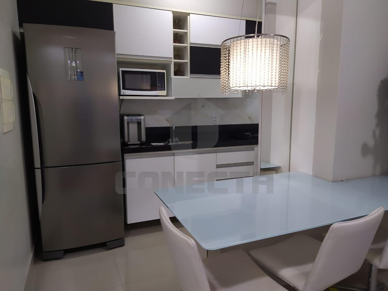 Apartamento à venda com 2 quartos, 65m² - Foto 4