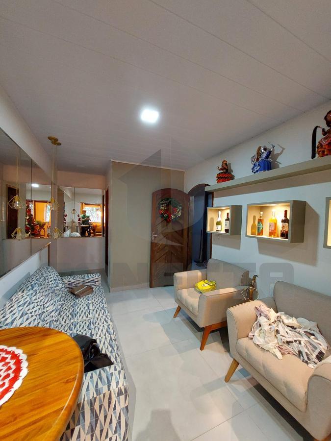 Apartamento à venda com 2 quartos, 90m² - Foto 1